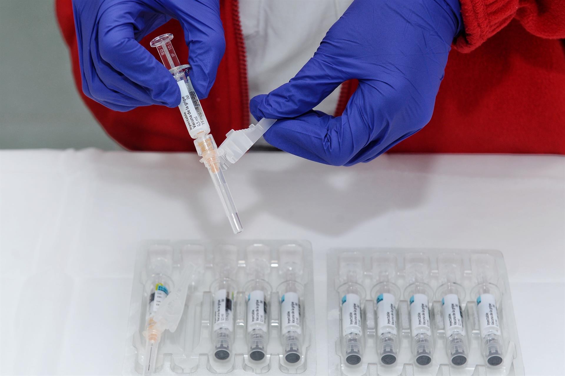 Cuánto puede tardar en hacer efecto la vacuna de la gripe Cuánto puede tardar en hacer efecto la vacuna de la gripe