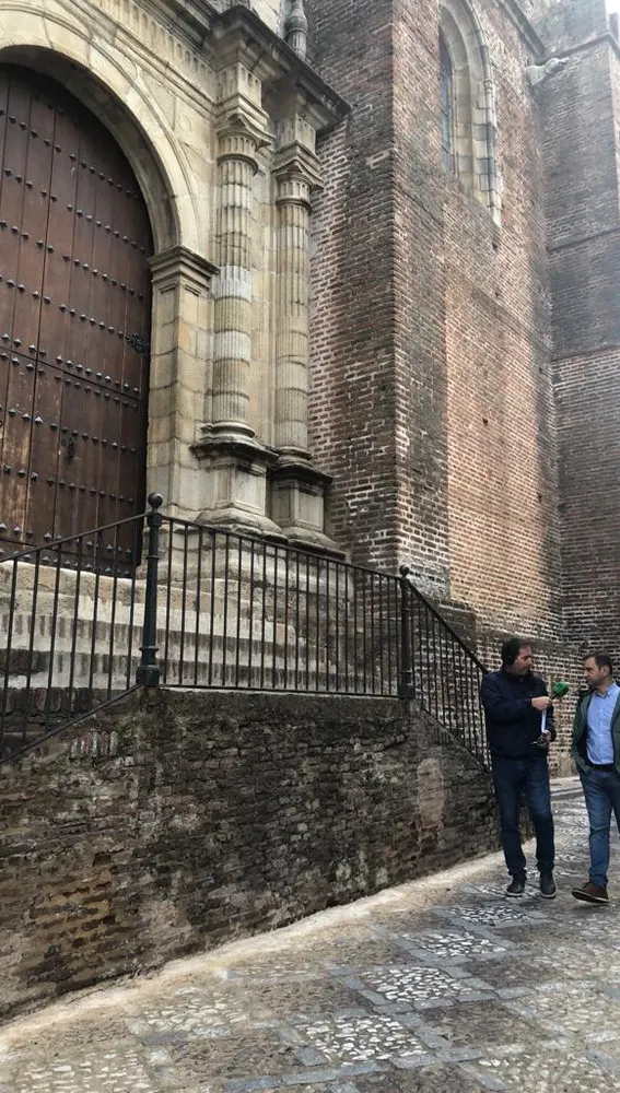Aroche es un municipio con gran valor histórico y patrimonial Aroche es un municipio con gran valor histórico y patrimonial