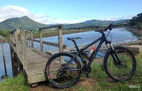 Urdaibai aspira a convertirse en la nueva meca de la bicicleta en Euskadi Urdaibai aspira a convertirse en la nueva meca de la bicicleta en Euskadi
