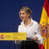 Yolanda Díaz retira la medalla al mérito del Trabajo al dictador Francisco Franco