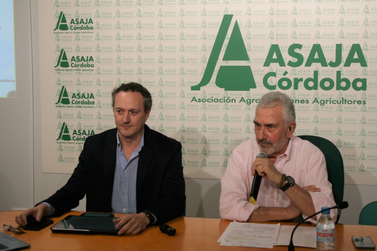 La ley de bienestar animal y las principales demandas y problemáticas del sector cinegético en el debate de las jornadas de ASAJA La ley de bienestar animal y las principales demandas y problemáticas del sector cinegético en el debate de las jornadas de ASAJA