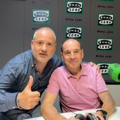 Manu Vives con Fernando Lobón hoy en Más de Uno Castellón. 