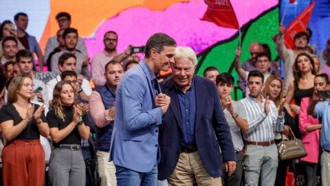 Pedro S&aacute;nchez y Felipe Gonz&aacute;lez acusan al PP de incumplir la ley al no renovar el CGPJ