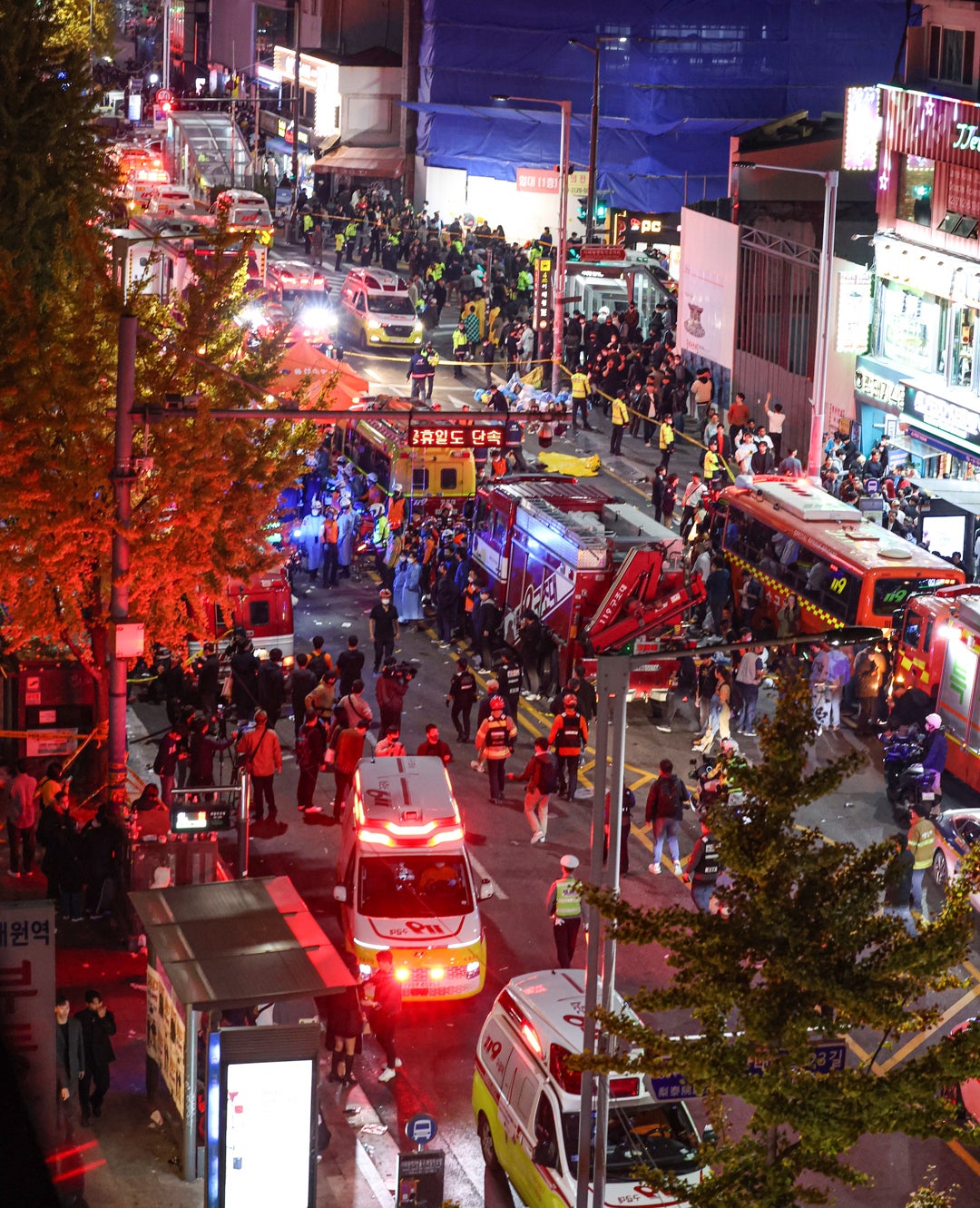 Al menos 149 muertos y centenares de heridos en Seúl tras una estampida durante una fiesta de Halloween Al menos 149 muertos y centenares de heridos en Seúl tras una estampida durante una fiesta de Halloween