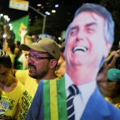 Seguidores de Bolsonaro lamentan su derrota en las elecciones de Brasil