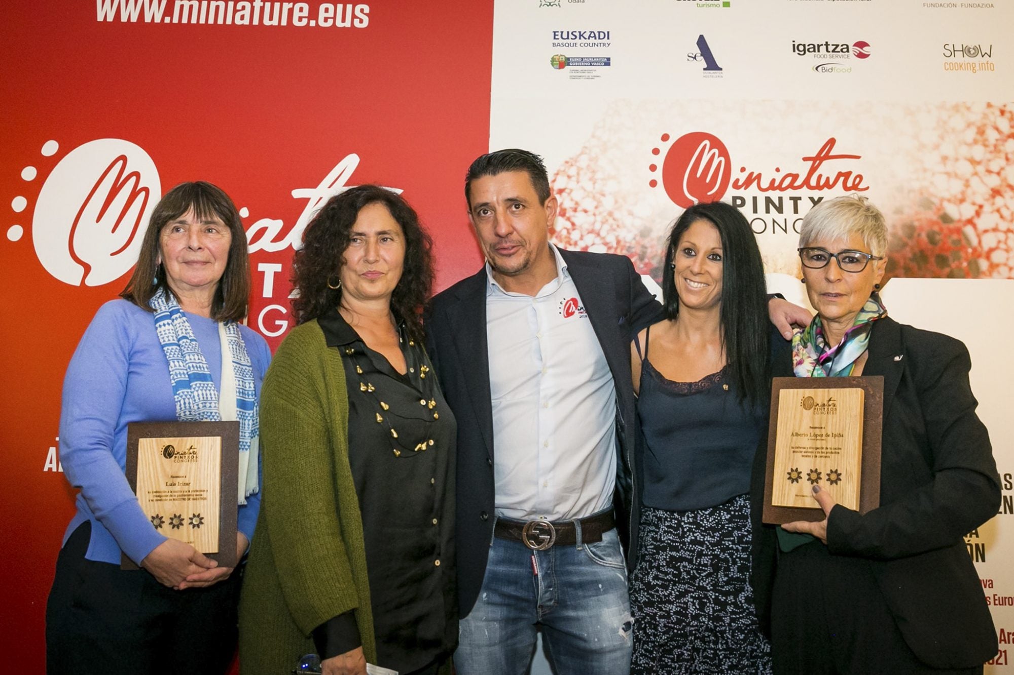 Vitoria acoge el único concurso nacional de pintxos por equipos Vitoria acoge el único concurso nacional de pintxos por equipos
