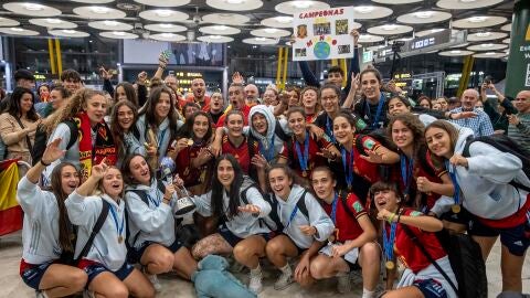 Las jugadoras de la selecci&oacute;n espa&ntilde;ola sub17