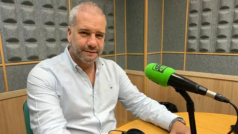 El arquitecto, Aurelio Cazenave, será el encargado de renovar la mítica fuente de la Plaza de las Monjas El arquitecto, Aurelio Cazenave, será el encargado de renovar la mítica fuente de la Plaza de las Monjas