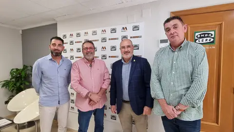 Como cada miércoles analizamos la actualidad de la comarca con nuestros invitados tertulia
