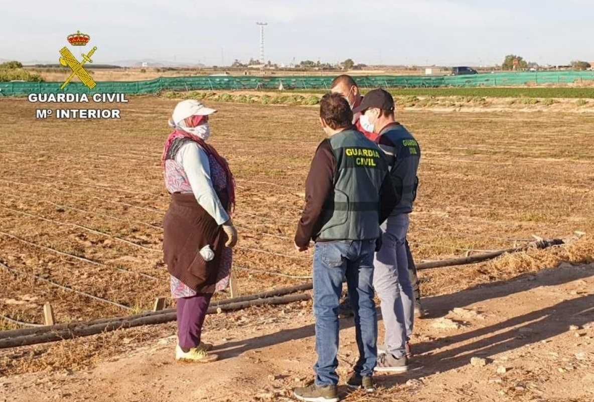 Condenado a penas que suman 42 años de prisión por abusar sexualmente de seis jornaleras agrícolas Condenado a penas que suman 42 años de prisión por abusar sexualmente de seis jornaleras agrícolas