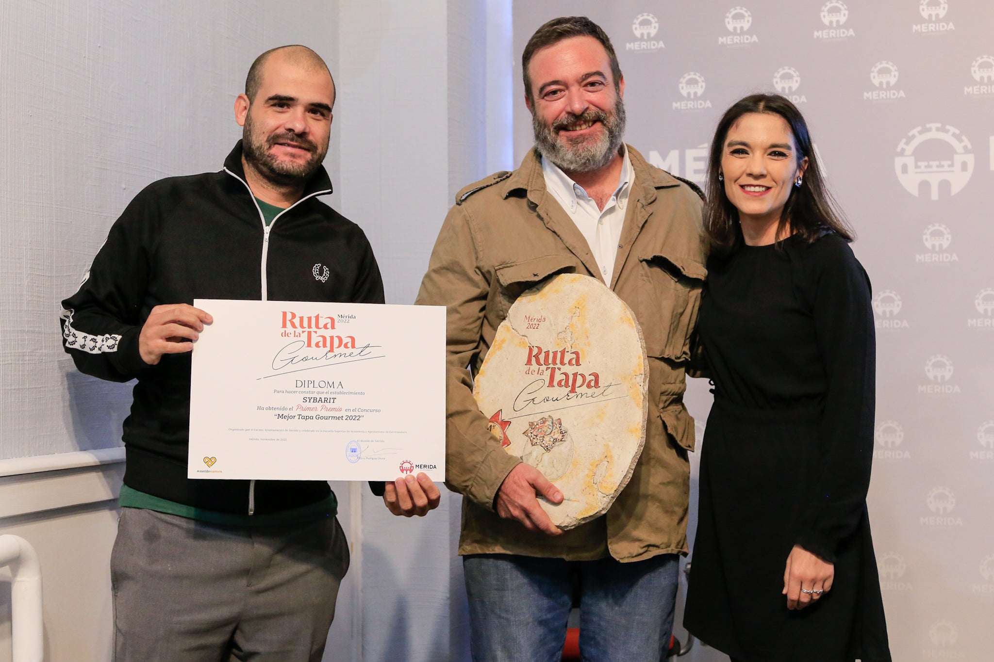 20 establecimientos de hostelería participan en la Ruta de la Tapa que se celebrará hasta el próximo 27 de noviembre 20 establecimientos de hostelería participan en la Ruta de la Tapa que se celebrará hasta el próximo 27 de noviembre