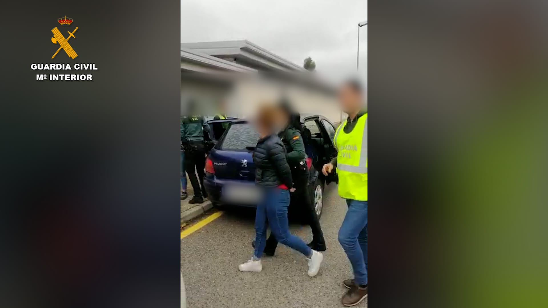 Detenidas una madre y su hija por un supuesto delito de estafas continuadas mediante el método del timo amoroso Detenidas una madre y su hija por un supuesto delito de estafas continuadas mediante el método del timo amoroso