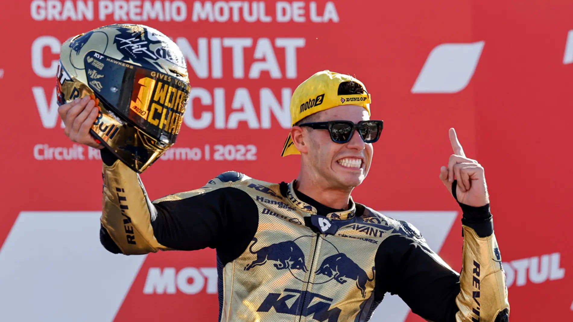 El piloto de Moto 2 , Augusto Fernandez, se ha proclamado campeón del mundo