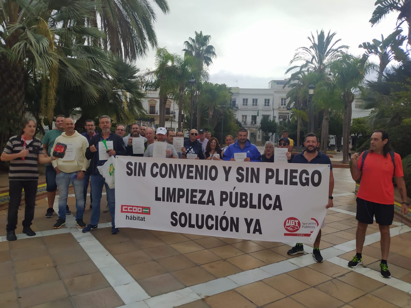 Los trabajadores de la limpieza de El Puerto piden una solución para su convenio colectivo Los trabajadores de la limpieza de El Puerto piden una solución para su convenio colectivo