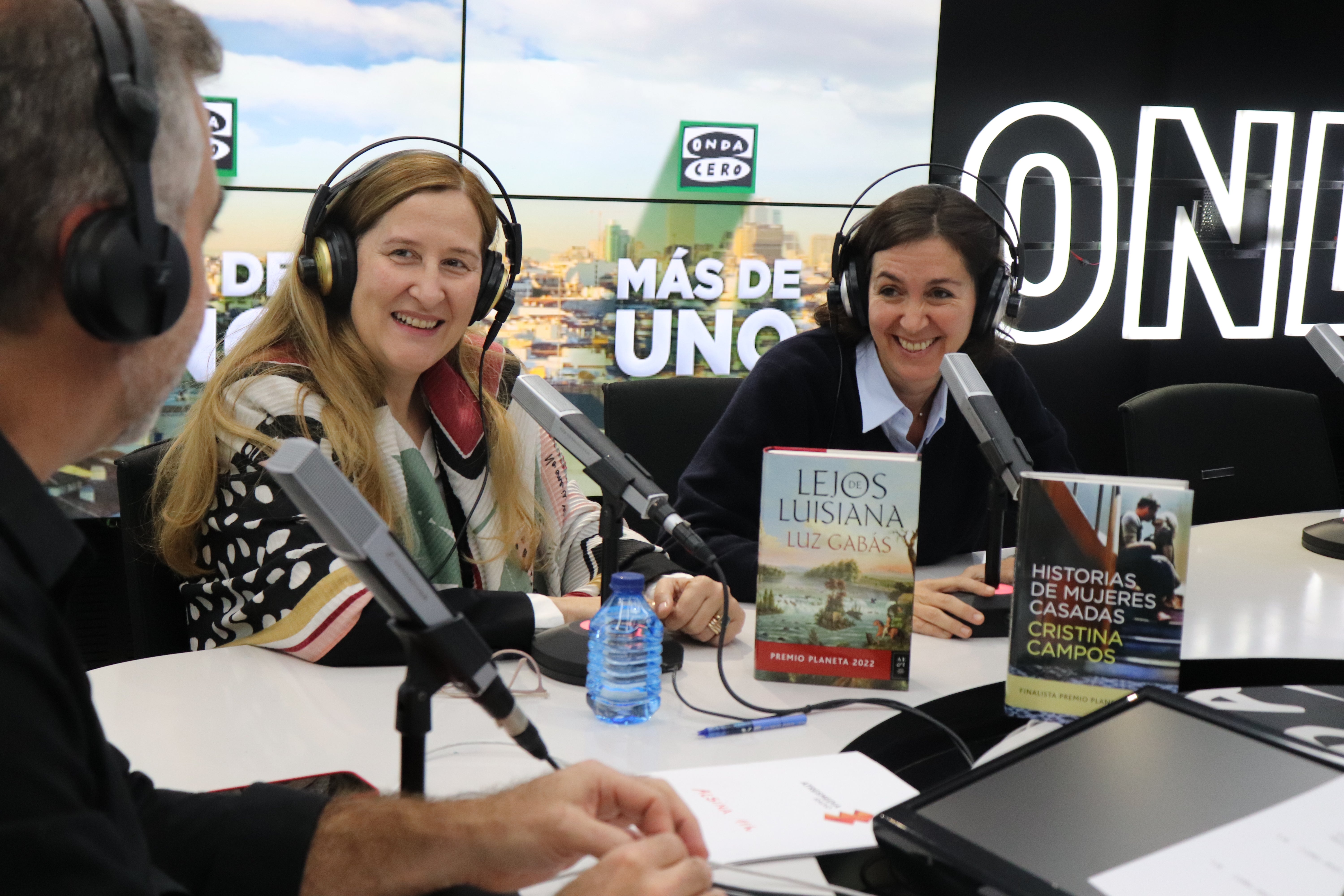Luz Gabás, ganadora del Premio Planeta: "La novela es una historia de amor inquebrantable en tiempos muy difíciles" Luz Gabás, ganadora del Premio Planeta: "La novela es una historia de amor inquebrantable en tiempos muy difíciles"