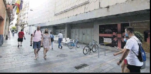 El edificio del antiguo Simago albergará varios usos El edificio del antiguo Simago albergará varios usos