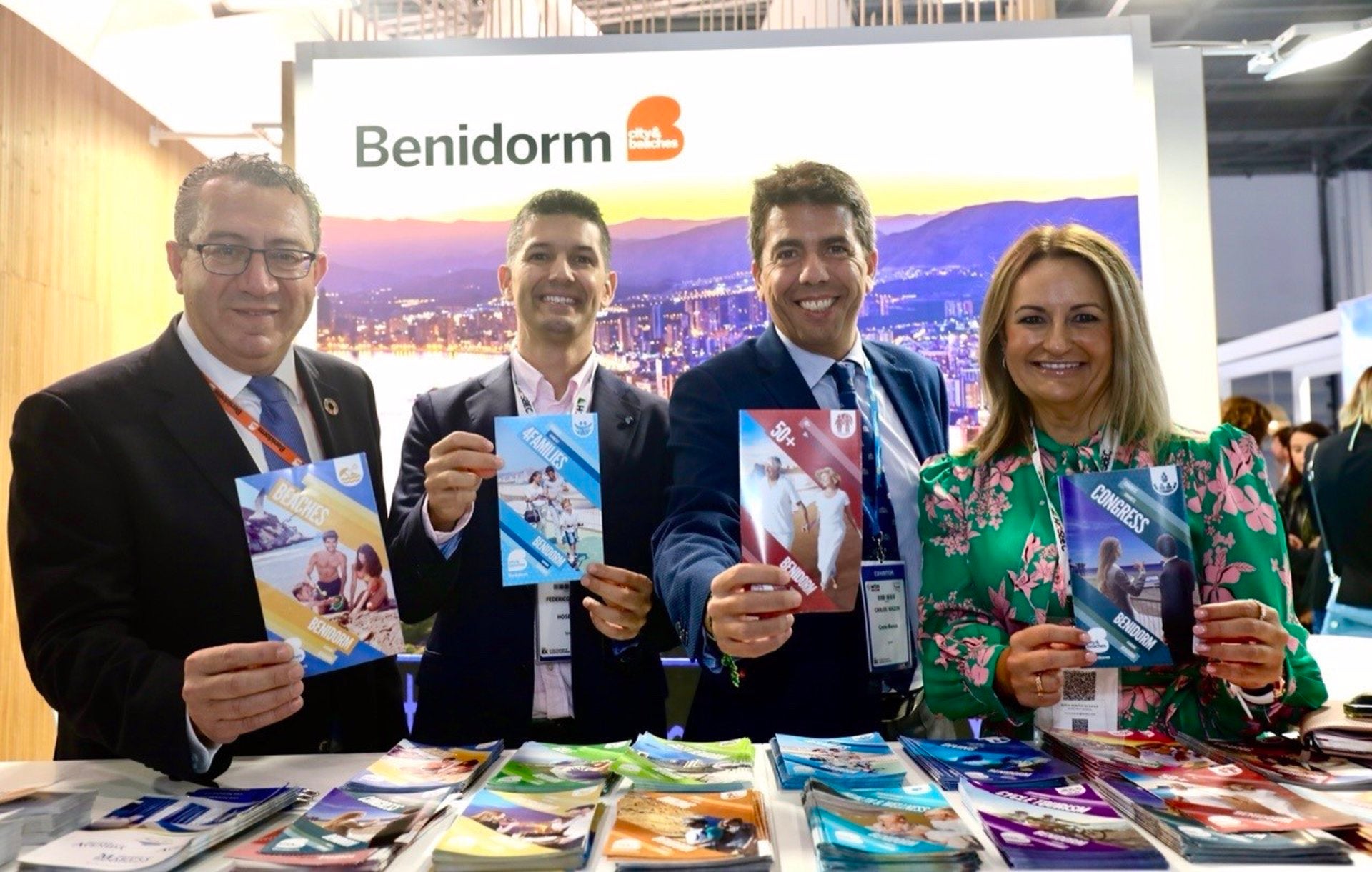 Alicante aborda en la World Travel Market de Londres el crecimiento del mercado inglés en la provincia Alicante aborda en la World Travel Market de Londres el crecimiento del mercado inglés en la provincia