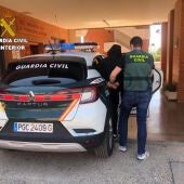 La Guardia Civil detiene a los responsables de una decena de robos en Benifaió
