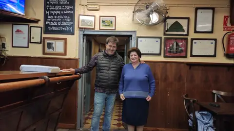 En Buena Compañía con Engracia y Pepe En Buena Compañía con Engracia y Pepe