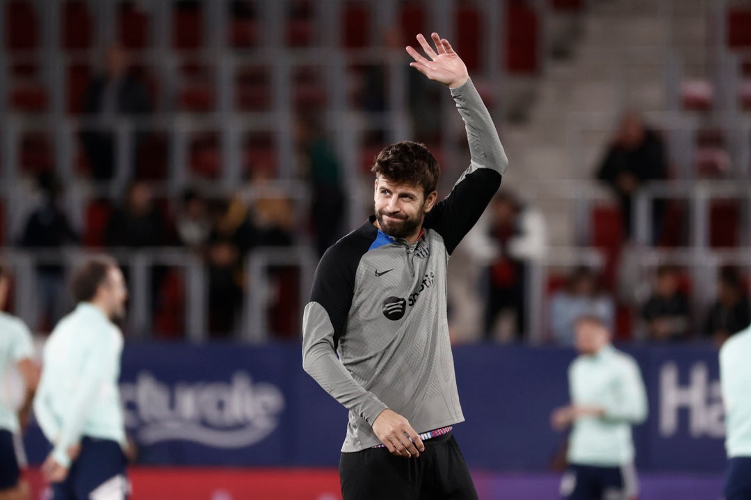 El adiós de Piqué: así fue su expulsión en El Sadar El adiós de Piqué: así fue su expulsión en El Sadar