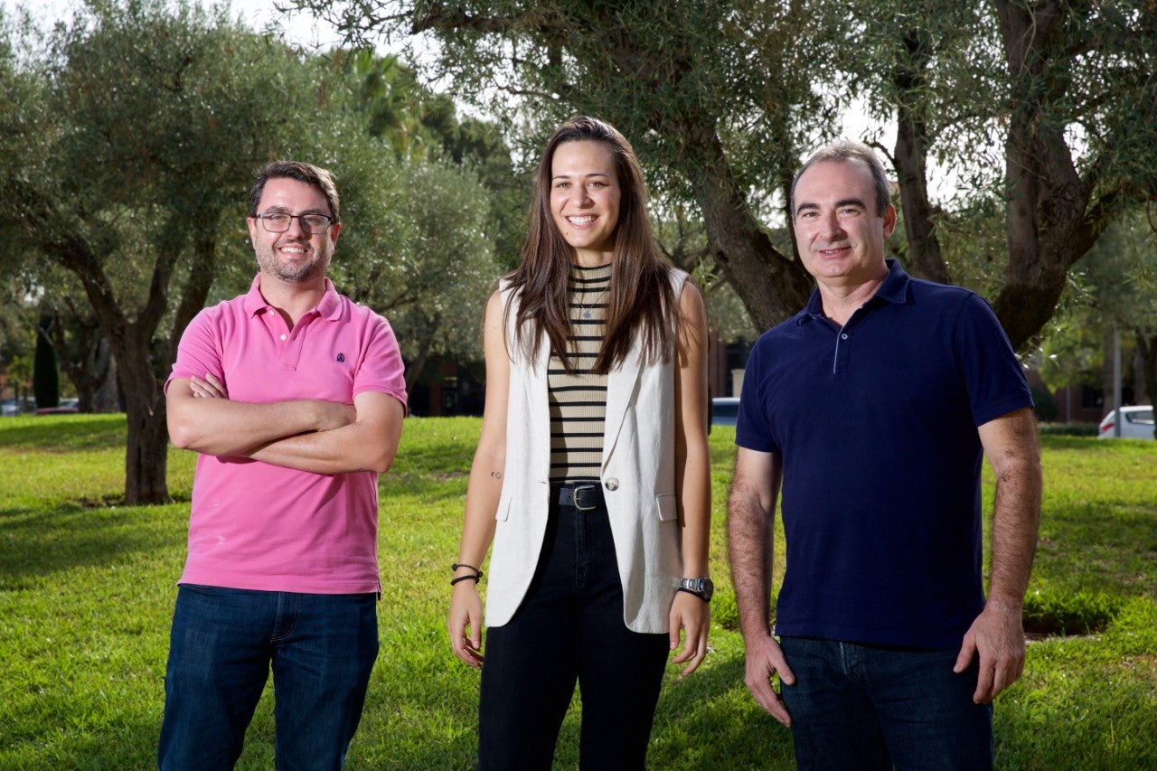 Investigadores de la Universidad de Alicante mejoran el proceso de almacenamiento de hidrógeno en cristales de hielo Investigadores de la Universidad de Alicante mejoran el proceso de almacenamiento de hidrógeno en cristales de hielo