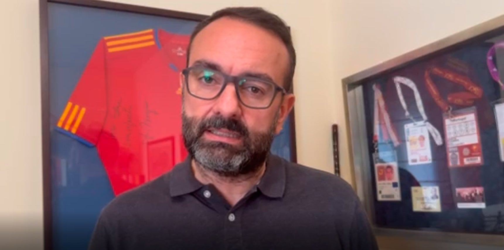 Edu García, sobre la lista de Luis Enrique: "Llama la atención la inclusión de Ansu Fati, al que no hemos visto en plenitud" Edu García, sobre la lista de Luis Enrique: "Llama la atención la inclusión de Ansu Fati, al que no hemos visto en plenitud"