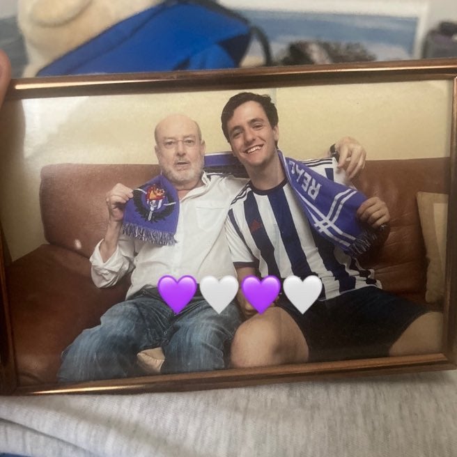 La última voluntad de su abuelo: regalarle la camiseta del Valladolid en todos sus cumpleaños La última voluntad de su abuelo: regalarle la camiseta del Valladolid en todos sus cumpleaños