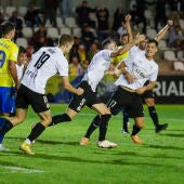 Los jugadores del Real Unión celebran el segundo gol ante el Cádiz en la eliminatoria de la Copa del Rey