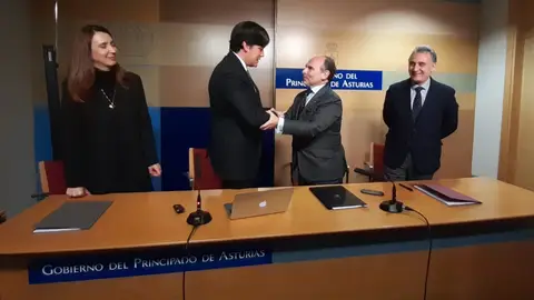 Consejero de Ciencia y rector de Oviedo Consejero de Ciencia y rector de Oviedo