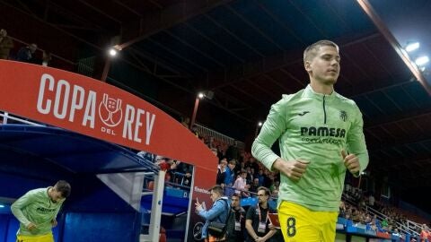 Foyth salta al terreno de juego Foyth salta al terreno de juego