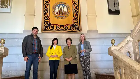 Movibus conectará los municipios de la Región con la Universidad de Murcia con 19 líneas de transporte público. Movibus conectará los municipios de la Región con la Universidad de Murcia con 19 líneas de transporte público.