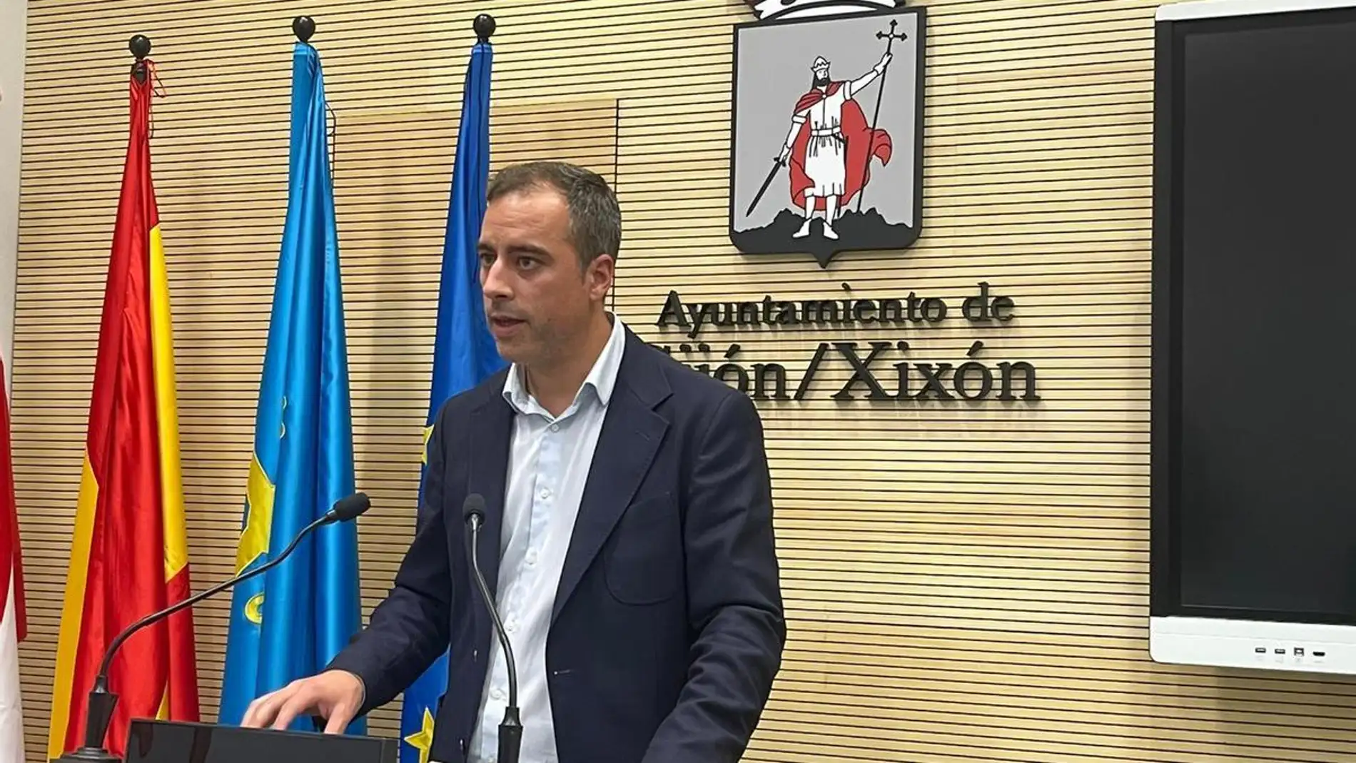 Olmo Ron, presidente de la empresa municipal Emulsa (Gijón) 