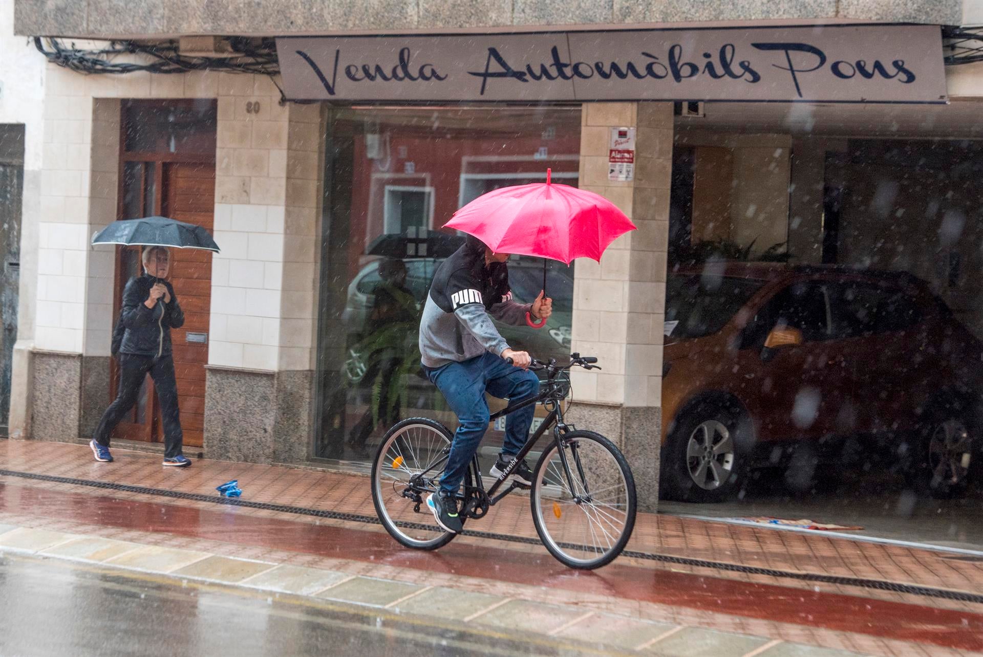 Qué es la lluvia engelante: por qué es tan peligrosa en algunas situaciones Qué es la lluvia engelante: por qué es tan peligrosa en algunas situaciones