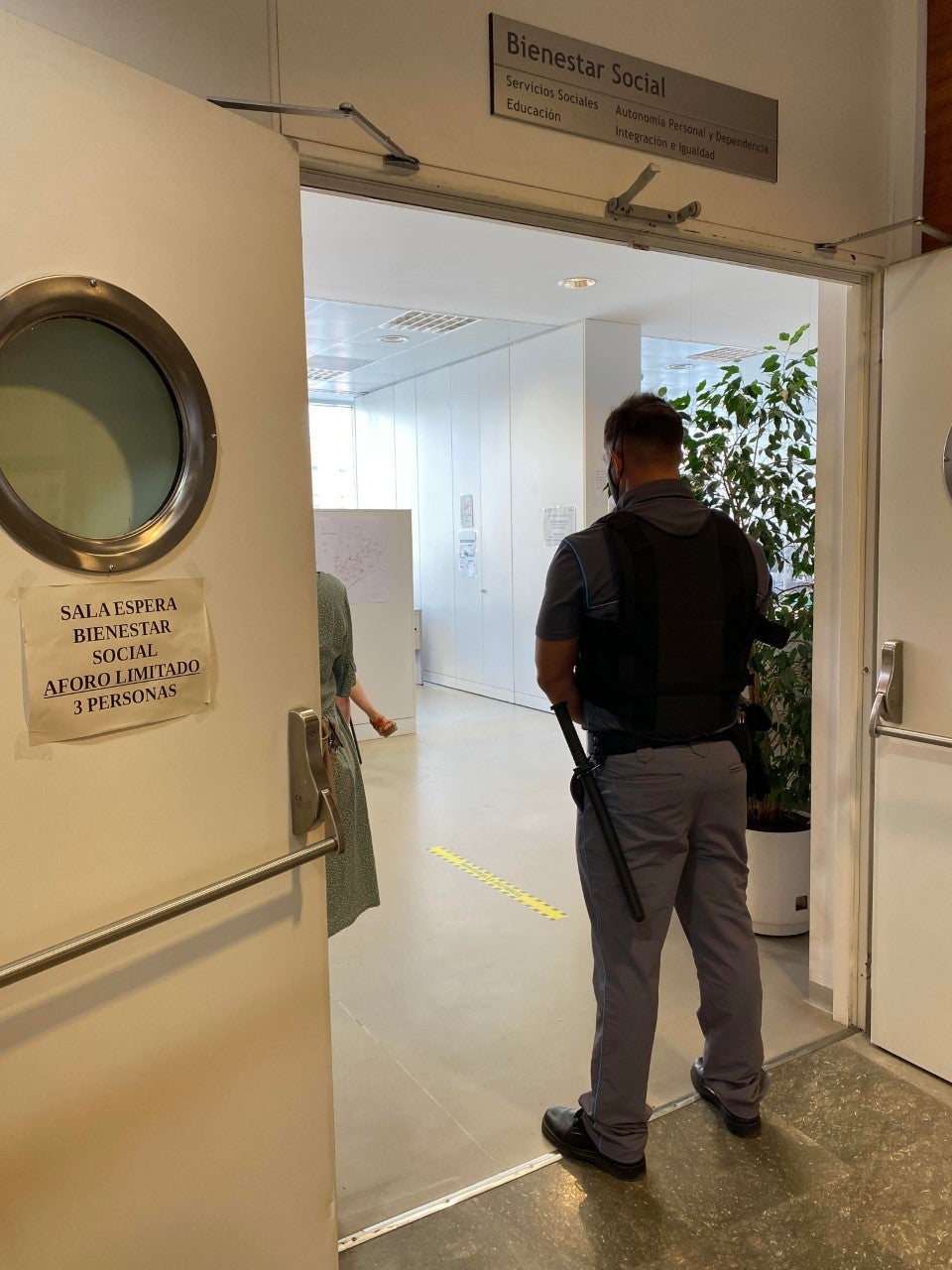 El Ayuntamiento de San Vicente del Raspeig refuerza a la Policía Local con seguridad privada en espacios y eventos públicos El Ayuntamiento de San Vicente del Raspeig refuerza a la Policía Local con seguridad privada en espacios y eventos públicos