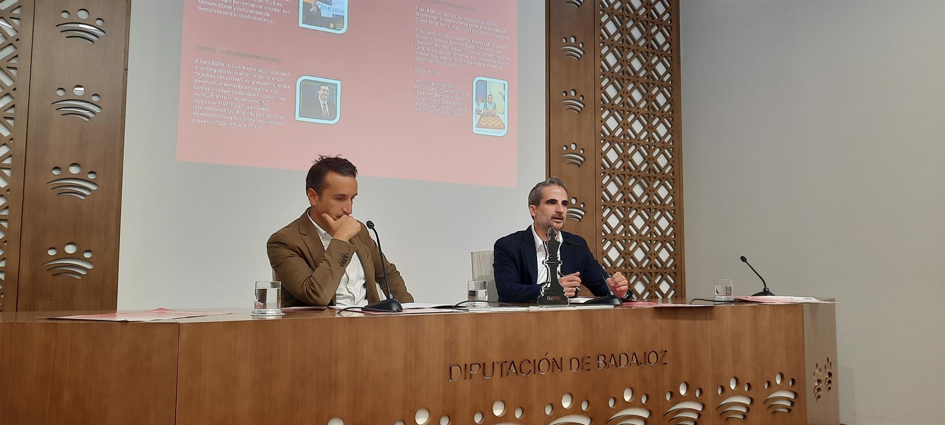 La I Semana de Ajedrez de la Diputación de Badajoz incluye un torneo con 120 jugadores o una simultánea ante 20 rivales La I Semana de Ajedrez de la Diputación de Badajoz incluye un torneo con 120 jugadores o una simultánea ante 20 rivales