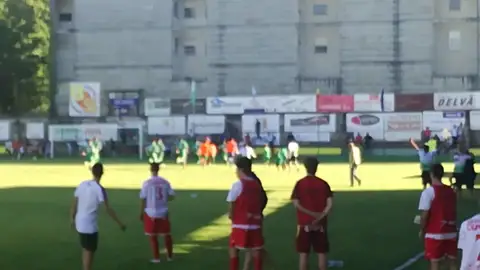 Pachi, gardarredes do Arenteiro, detivo un penalti que acabou supoñendo o ascenso de CD Arenteiro a terceira división Pachi, gardarredes do Arenteiro, detivo un penalti que acabou supoñendo o ascenso de CD Arenteiro a terceira división