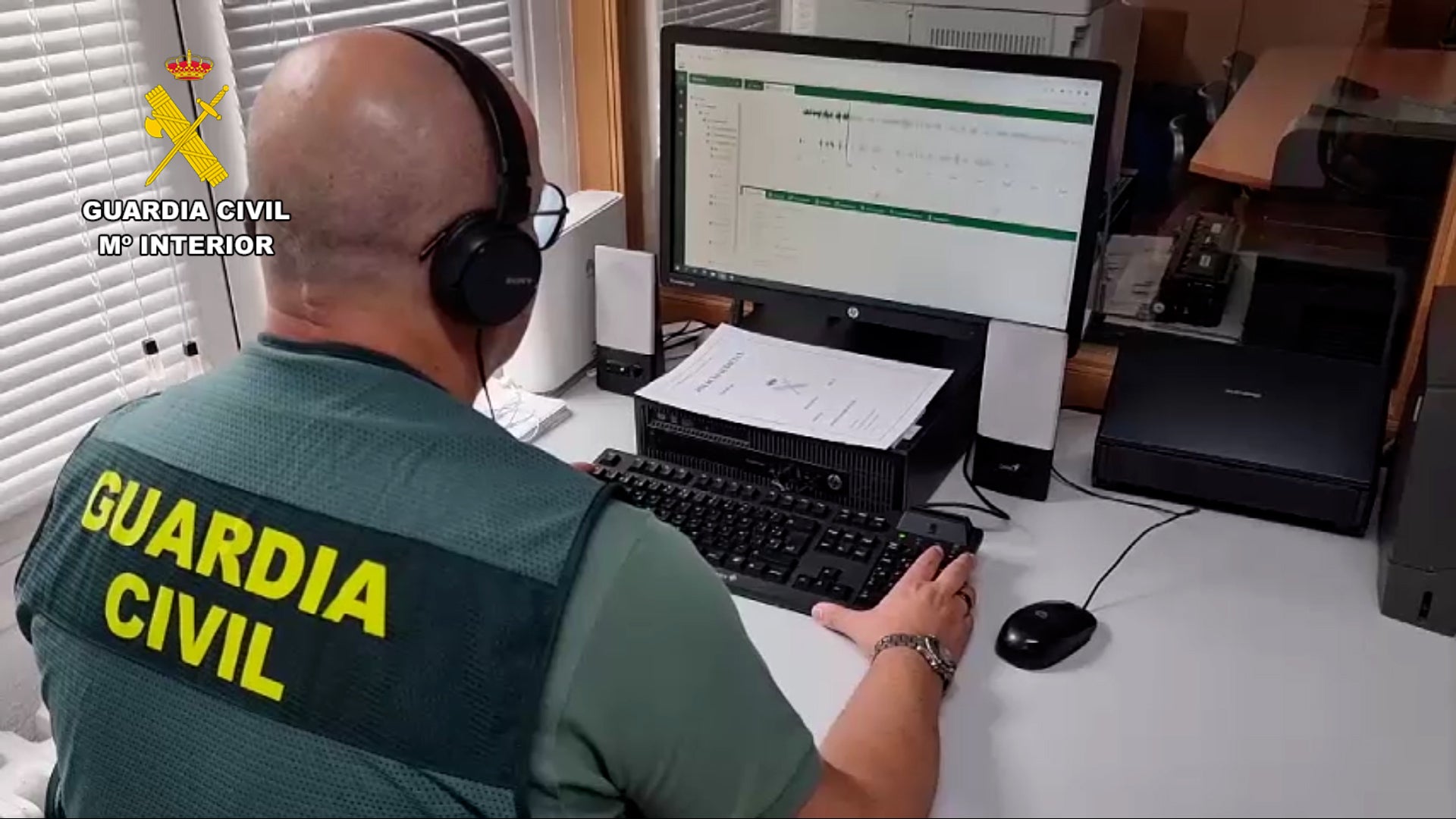 La Guardia Civil detiene a dos personas como presuntas autoras de un homicidio en Alborea La Guardia Civil detiene a dos personas como presuntas autoras de un homicidio en Alborea