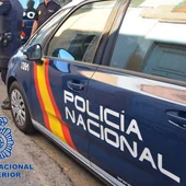 Vehículo de la Policía Nacional Vehículo de la Policía Nacional