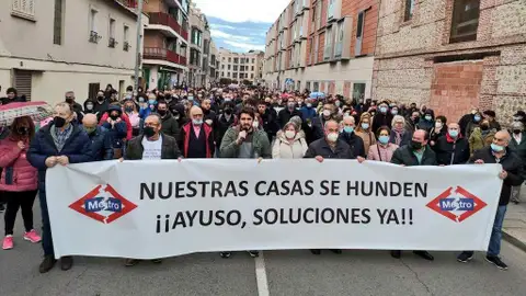 Los afectados por la línea 7B de Metro llegan a Bruselas: piden soluciones dignas ante la "inacción" del Gobierno de Ayuso @platafmetrosfh