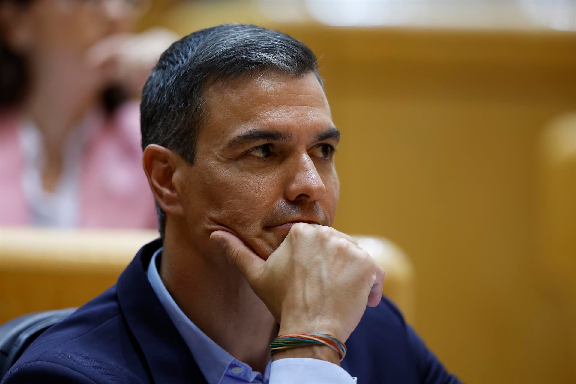 El Cis de Tezanos asegura que el PSOE ganaría las elecciones y se aleja 5,5 puntos del PP El Cis de Tezanos asegura que el PSOE ganaría las elecciones y se aleja 5,5 puntos del PP