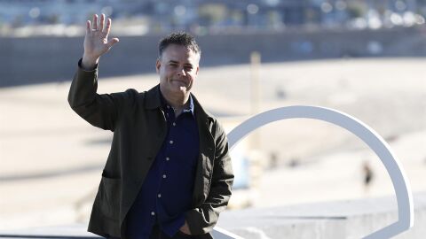 El director chileno Sebasti&aacute;n Lelio, durante el photocall de 'El prodigio' en el Festival de San Sebasti&aacute;n