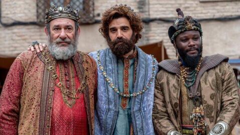 'Reyes contra Santa'.