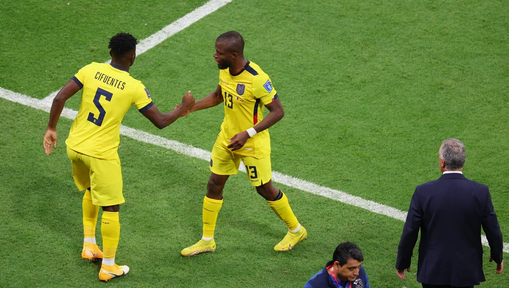 Enner Valencia se retira lesionado del Qatar - Ecuador
