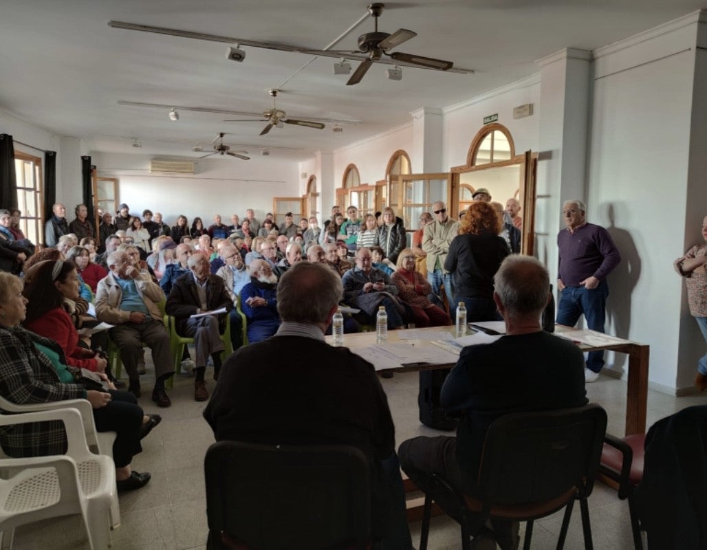 Fuentealbilla se moviliza para frenar la instalación de una planta de Biogás Fuentealbilla se moviliza para frenar la instalación de una planta de Biogás