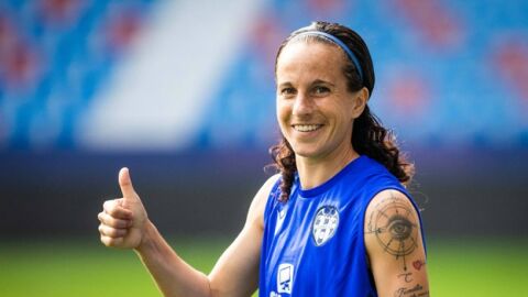Mar&iacute;a Alharilla.