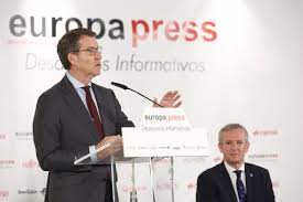 Rueda acusa al Gobierno central de «perjudicar» a Galicia para intentar dañar electoralmente a Feijóo Rueda acusa al Gobierno central de «perjudicar» a Galicia para intentar dañar electoralmente a Feijóo