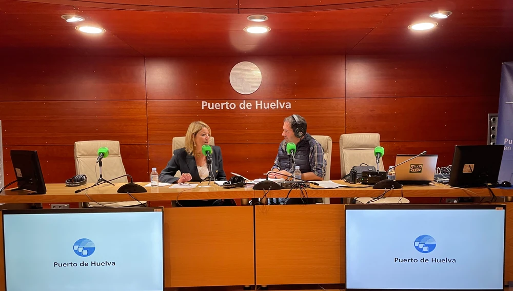 Pilar Miranda (Presidenta Autoridad Portuaria - Rafa López - En Directo desde el Puerto de Huelva