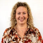 Ángela Zaragozí Ángela Zaragozí