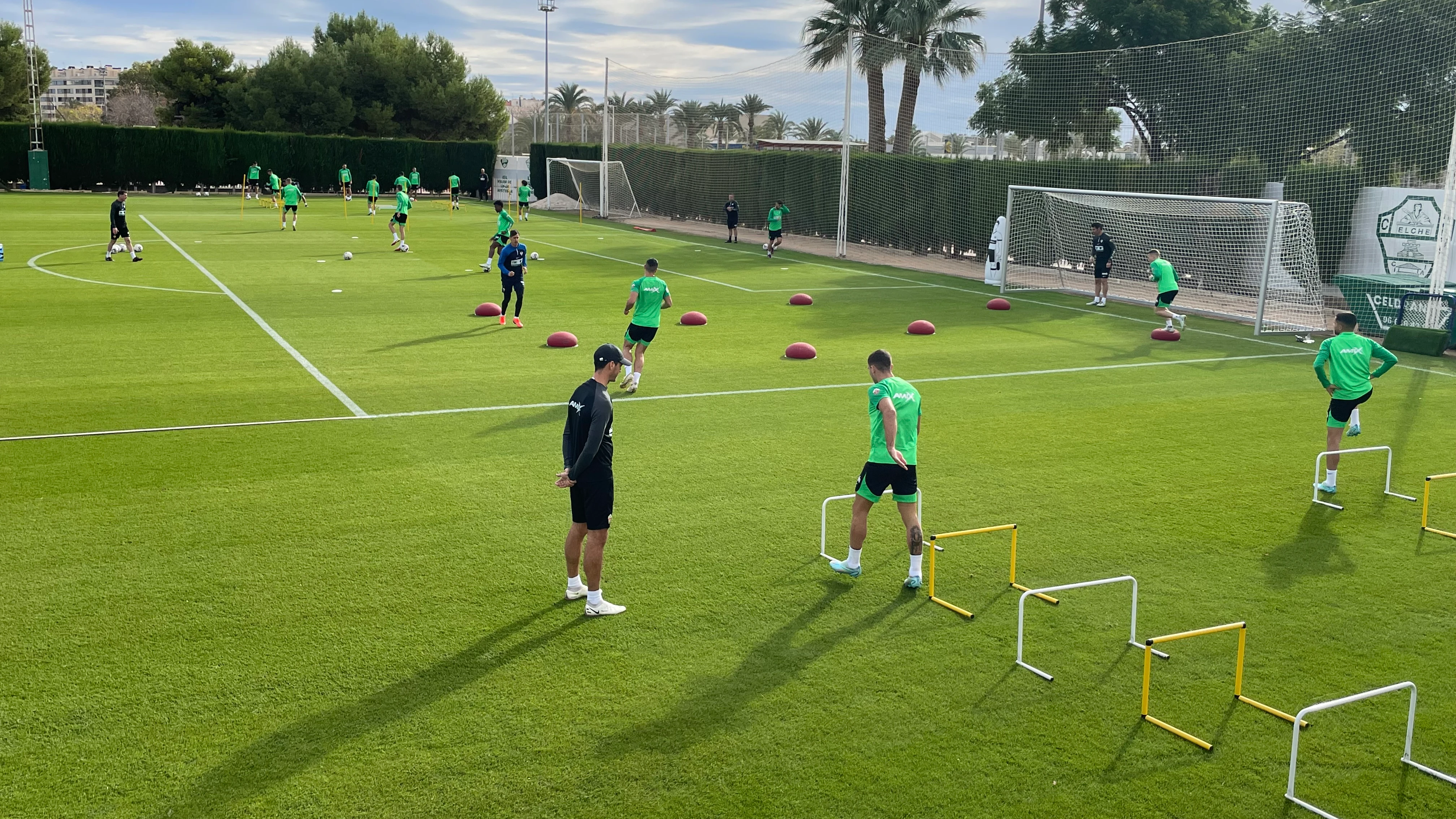 Entrenamiento del Elche en el Díez Iborra Entrenamiento del Elche en el Díez Iborra