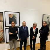 A Xunta destaca o papel de Roberto Verino como embaixador da moda galega A Xunta destaca o papel de Roberto Verino como embaixador da moda galega